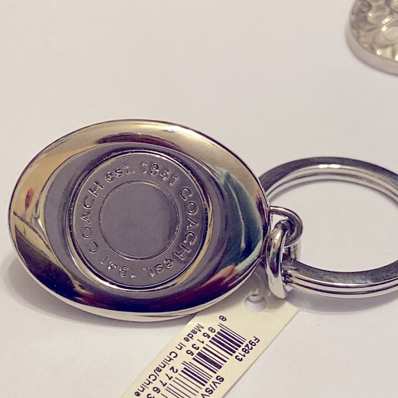 NWT Coach Signature Silver Turnlock Valet Keyring Key Fob Chain Embossed - Picture 6 of 10
